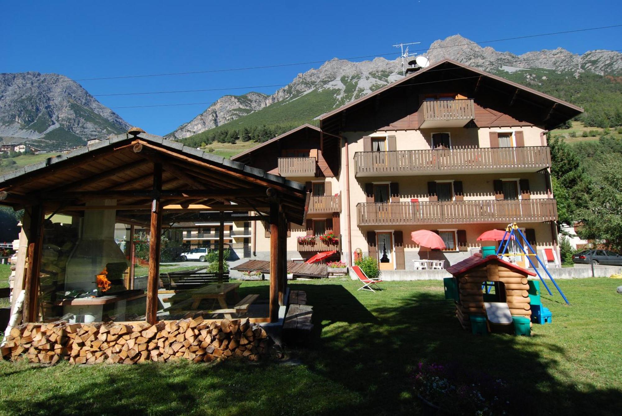 Residence Pian Del Vino Pradelle Buitenkant foto